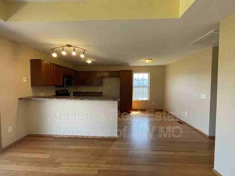 2421 W Brook Ridge St - Photo 3 of 12