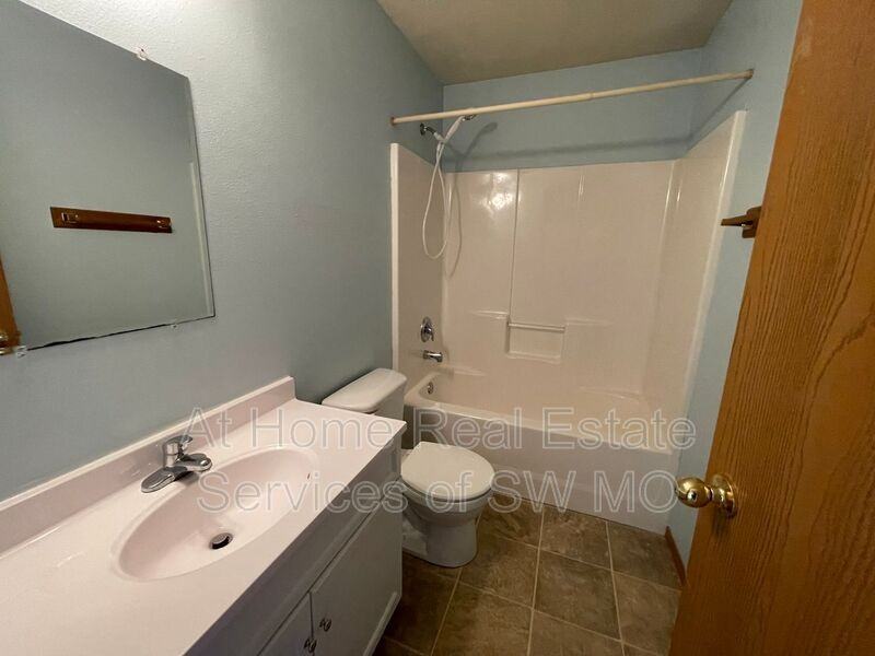 2421 W Brook Ridge St - Photo 6 of 12