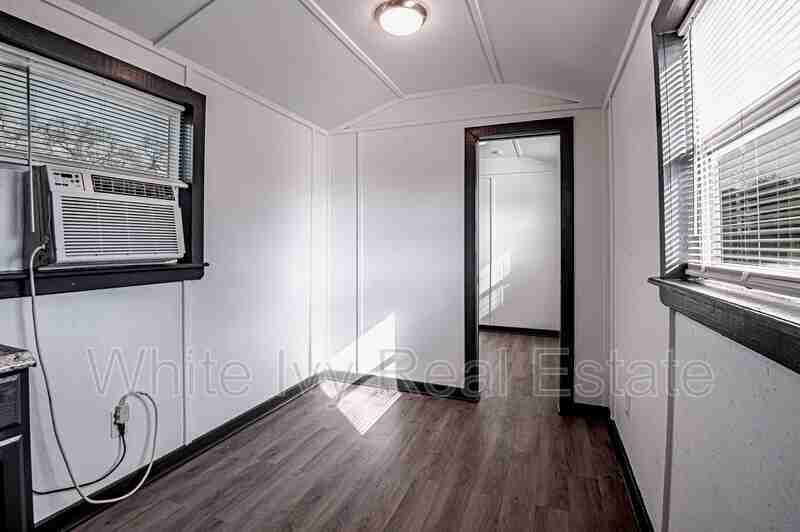 146 Obiecircle - Photo 3 of 14