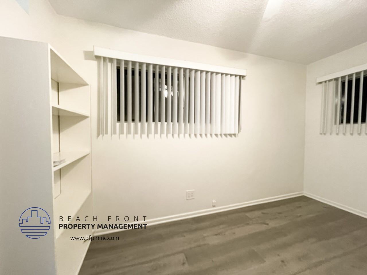 2521 Mathews Ave. - Photo 3 of 9