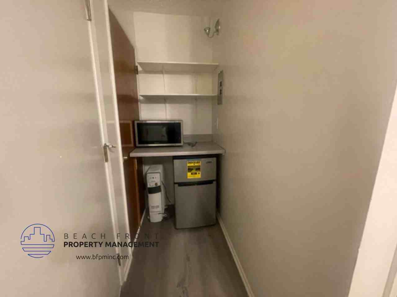 2521 Mathews Ave. - Photo 7 of 9