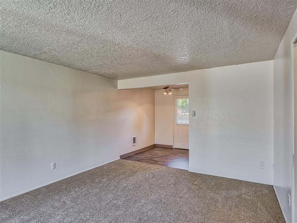 Beverly Gardens Apartments 1590 Se Roberts Dr, Gresham, OR 97080 Zumper