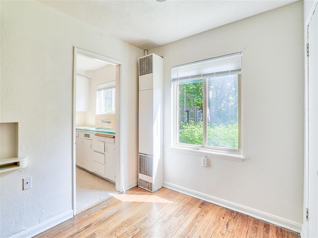 Powell Gardens Apartments - Photo 7 of 26