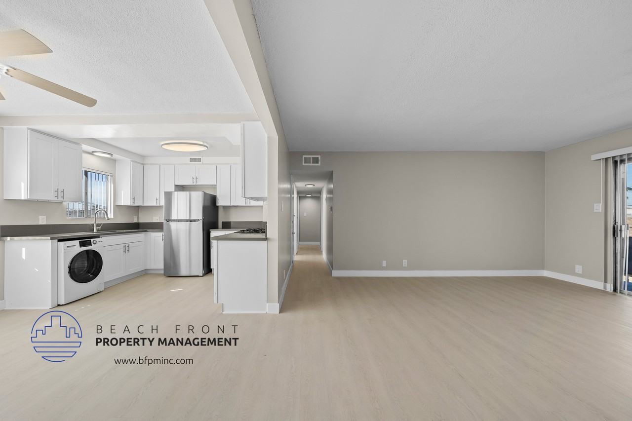 12236 Manor Drive - Photo 6 of 33