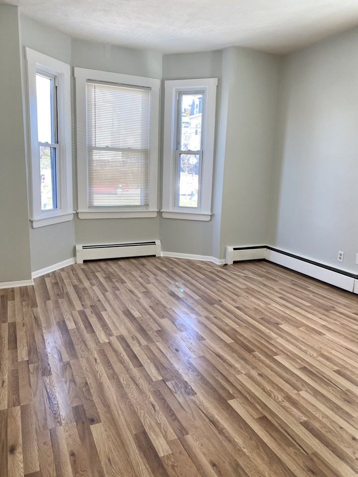 56 Broadway #1 - Photo 5 of 9