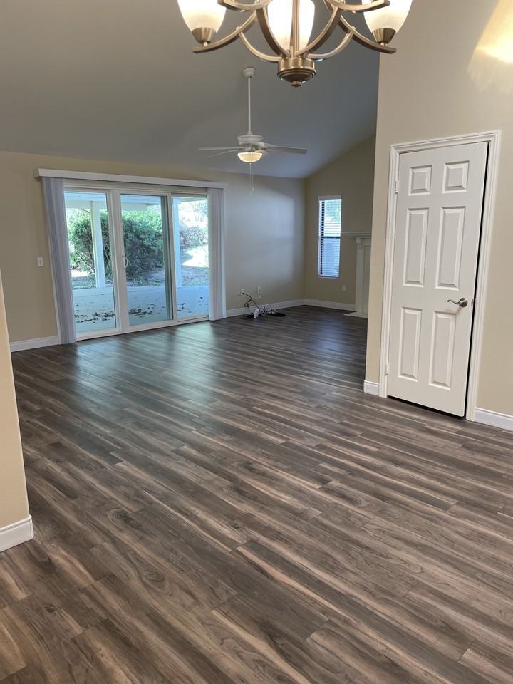 16737 Rickenbacker Circle - Photo 3 of 19