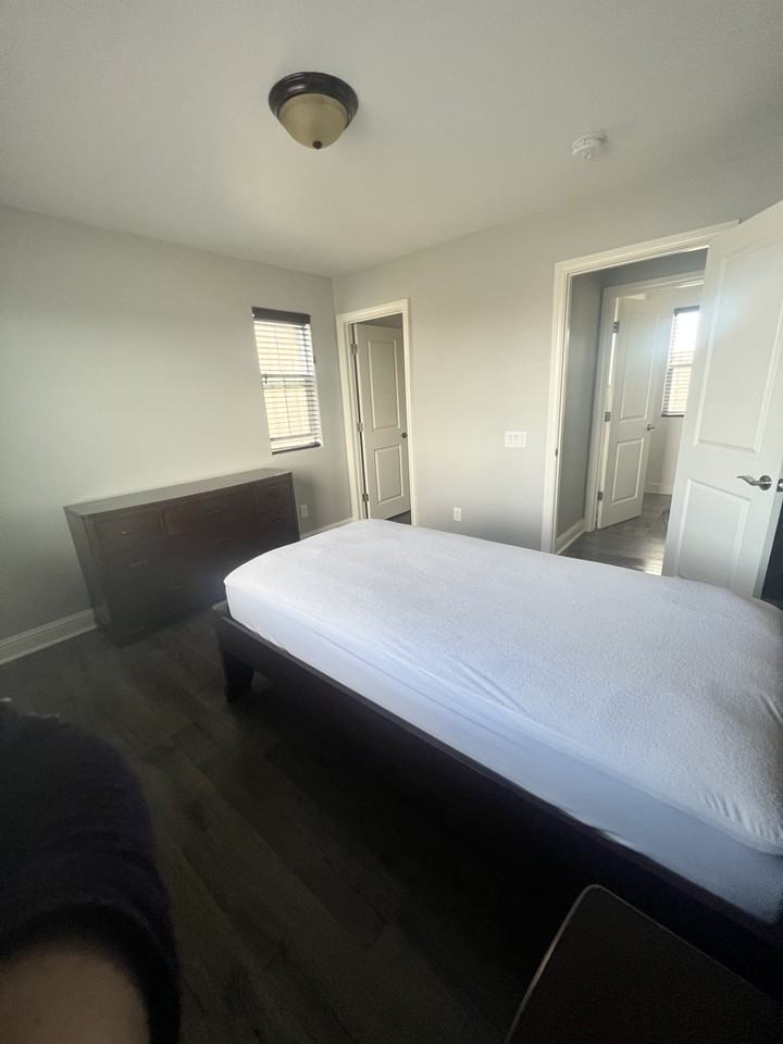 Sonya Ln & S Blosser Rd, Santa Maria, CA 93458 Studio for 950/month