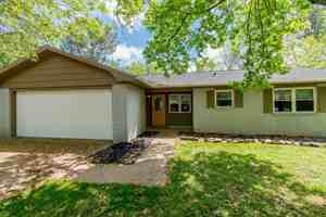 featured image of 2332 S Clover Dr #1