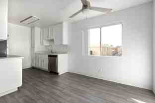 110 7th St - Photo 1 of 1