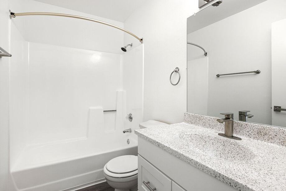 110 7th St - Photo 6 of 17