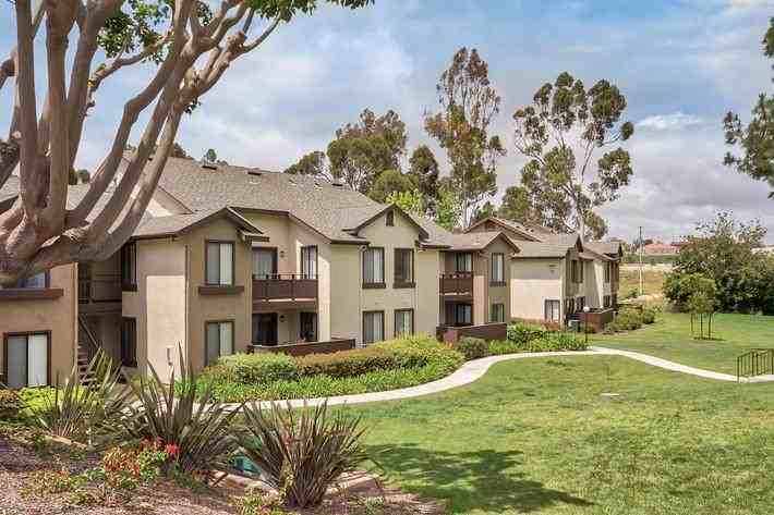 21141 Canada Rd - Photo 3 of 50