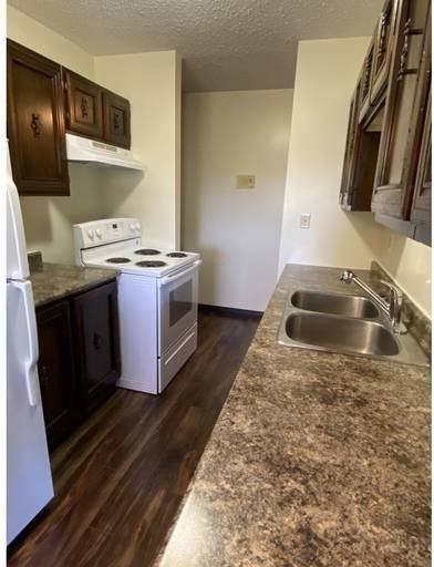 112 Tamarack Dr - Photo 5 of 20