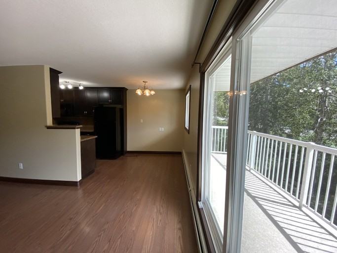 114 Tamarack Dr - Photo 6 of 22