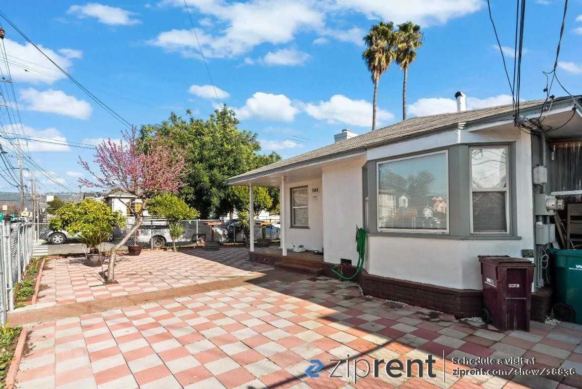 1464 Seminary Ave - Photo 2 of 19