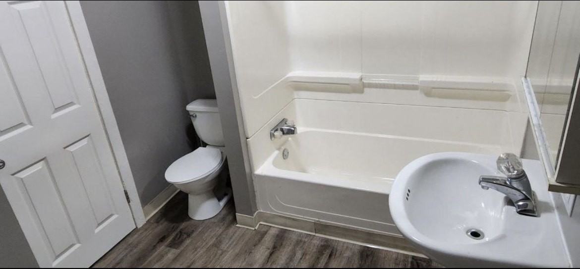 128 West Parson Street - Photo 3 of 7