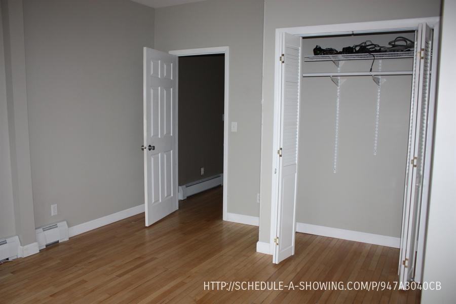 339 W Crescent St #1 - Photo 5 of 10