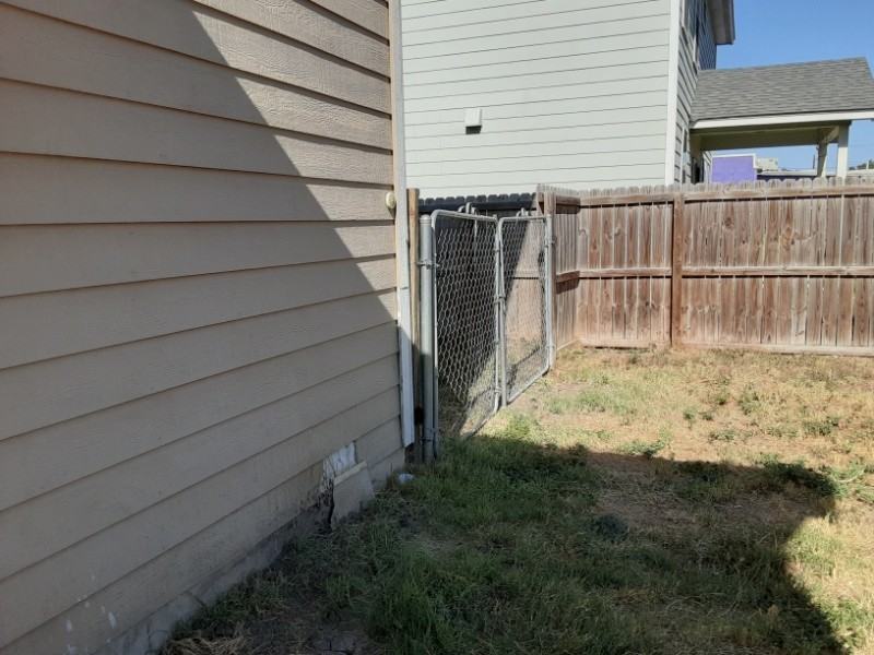 106 Cornell Ave - Photo 3 of 20