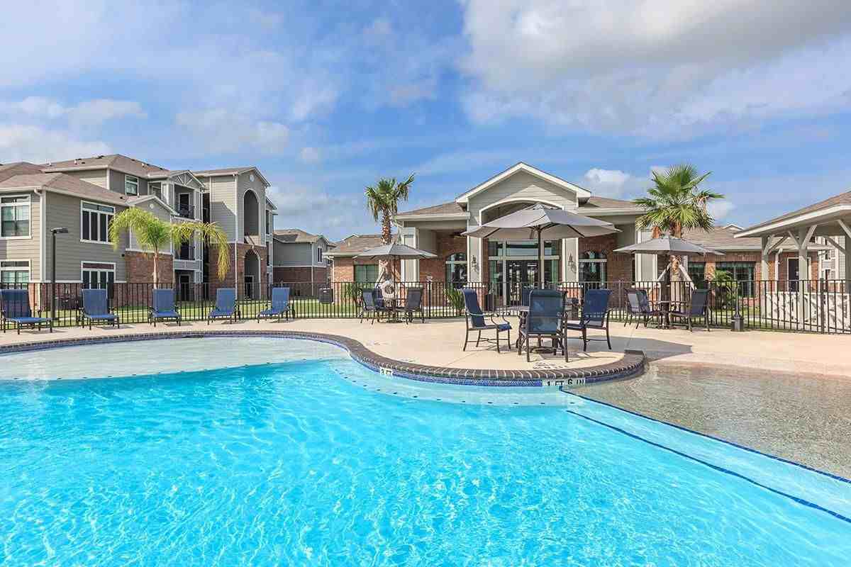 The Colony Luxury Apartments - Photo 6 of 41