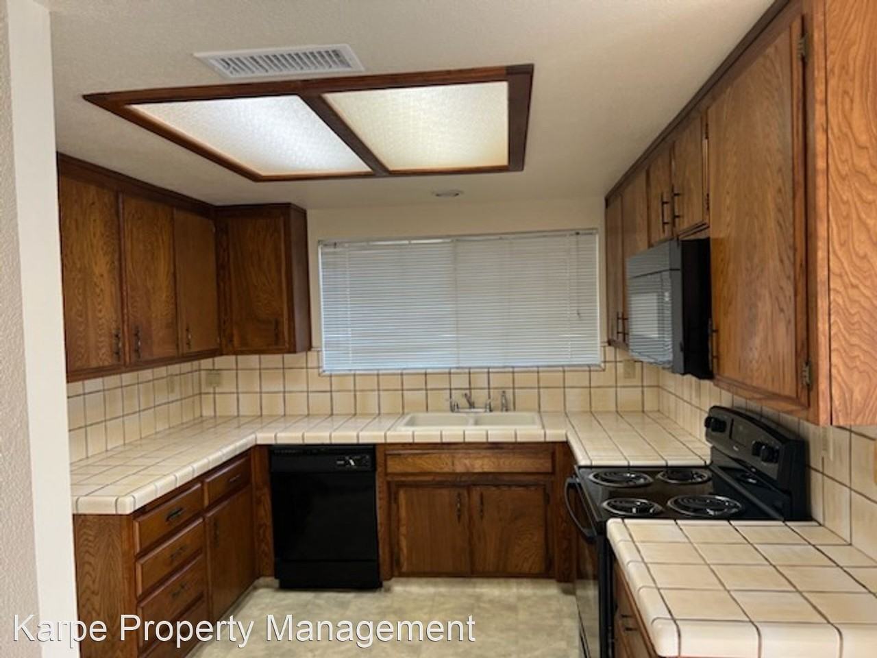 7513 Hachita Ct - Photo 2 of 12