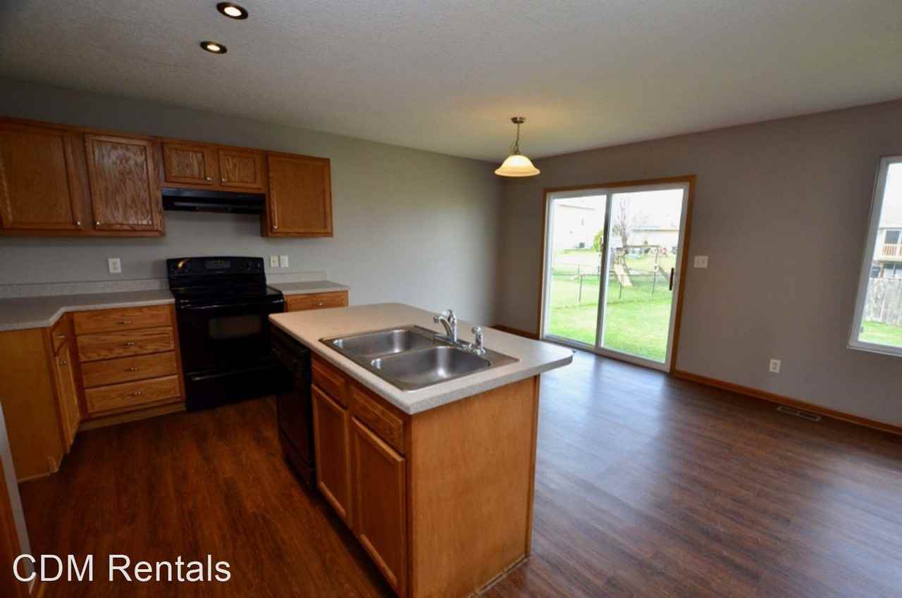 6540 Se Sundancer Swing - Photo 2 of 18