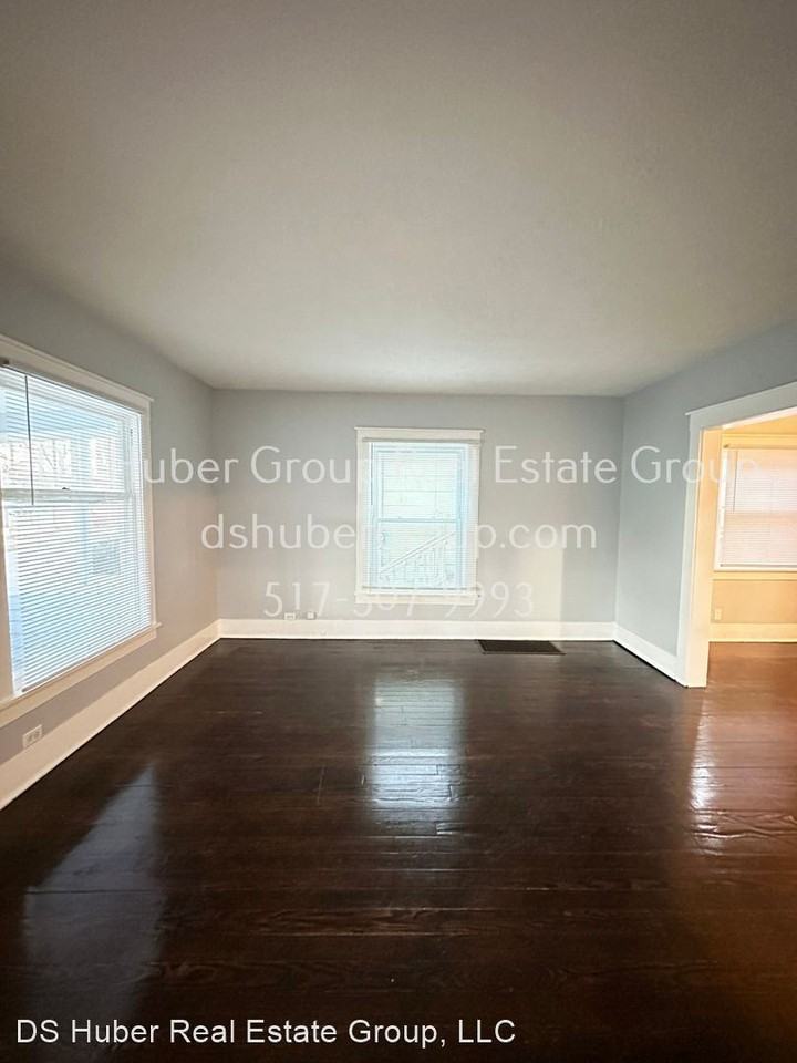 1814 Herbert St - Photo 3 of 13