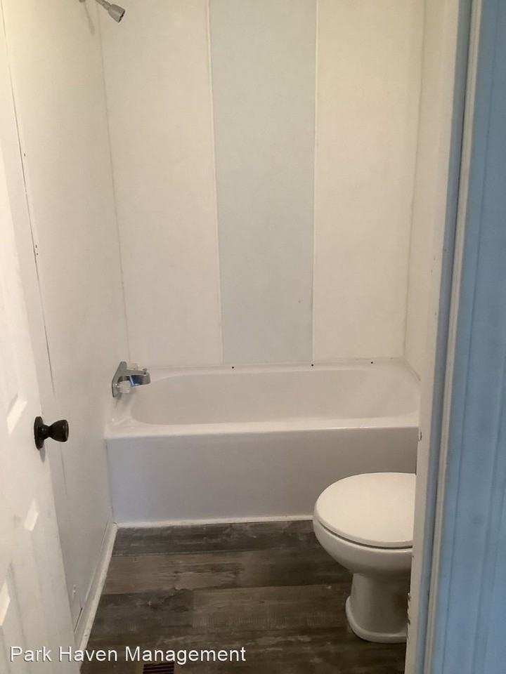 Briarcliff Circle - Photo 3 of 21