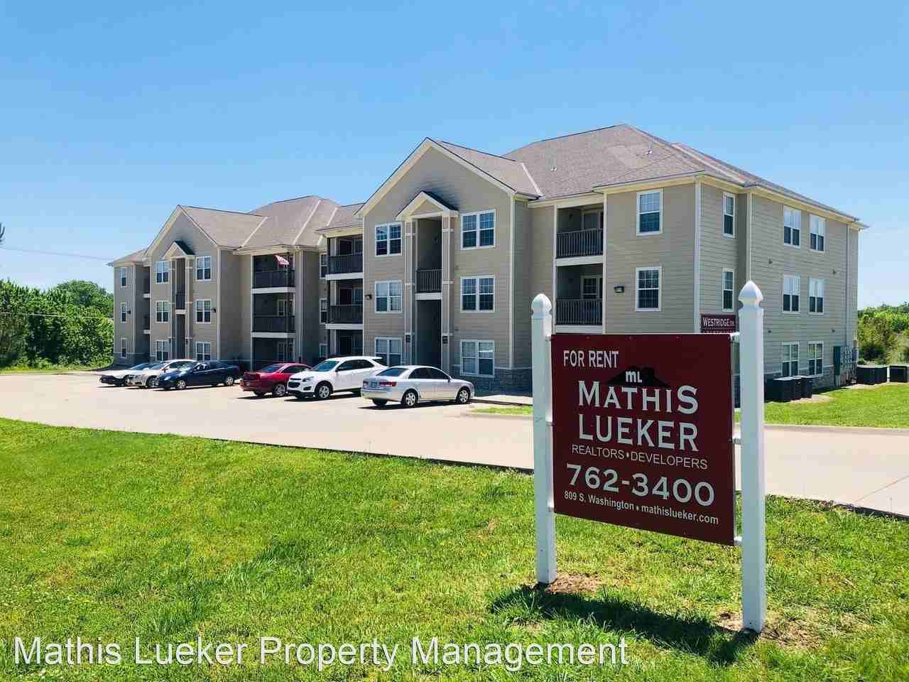 913 Westridge Dr #15