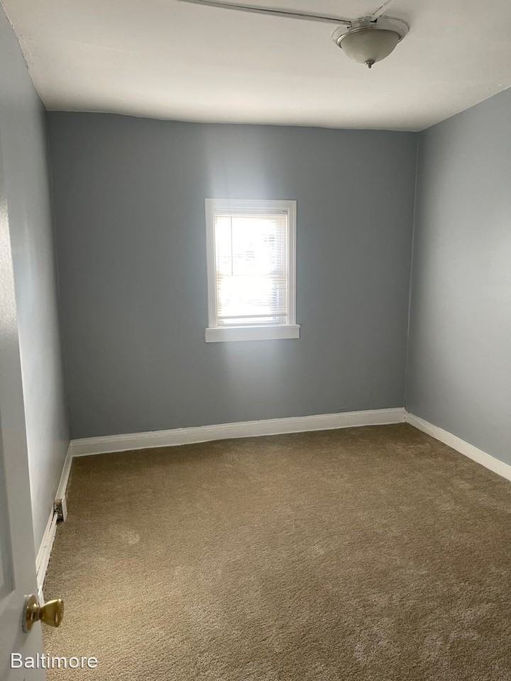 2117 N Fulton Ave - Photo 2 of 20