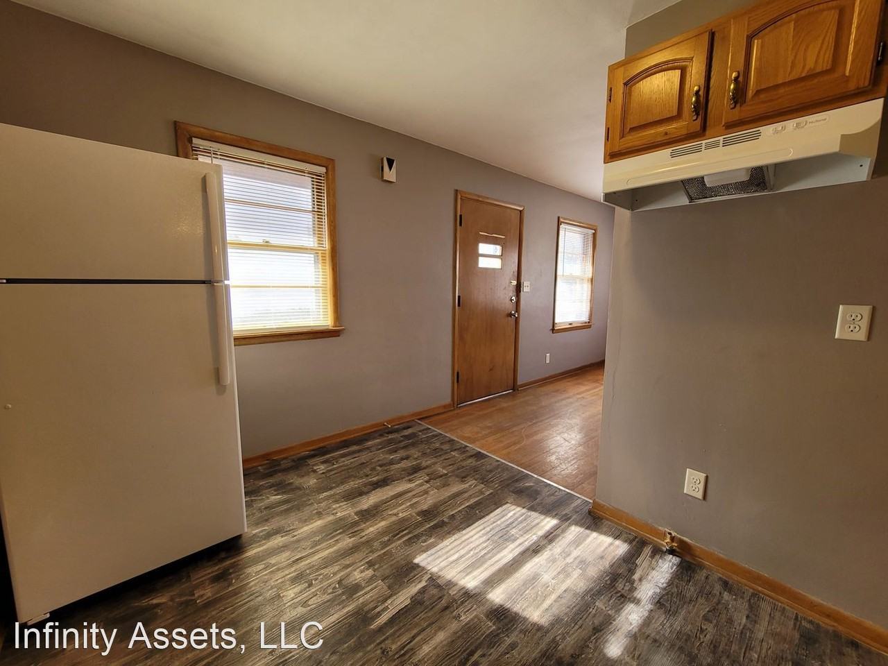 2109 Douglas Street - Photo 3 of 14