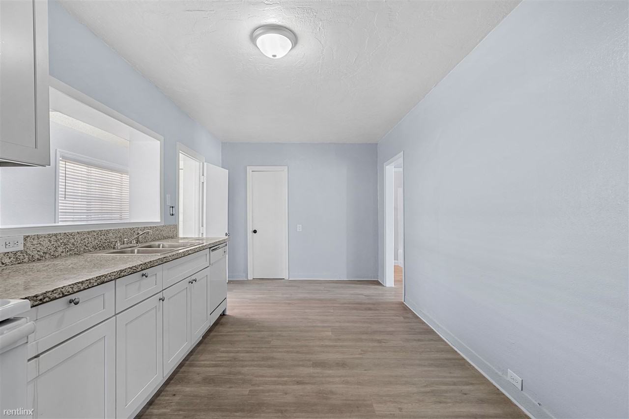 4393 Tyler St - Photo 2 of 22