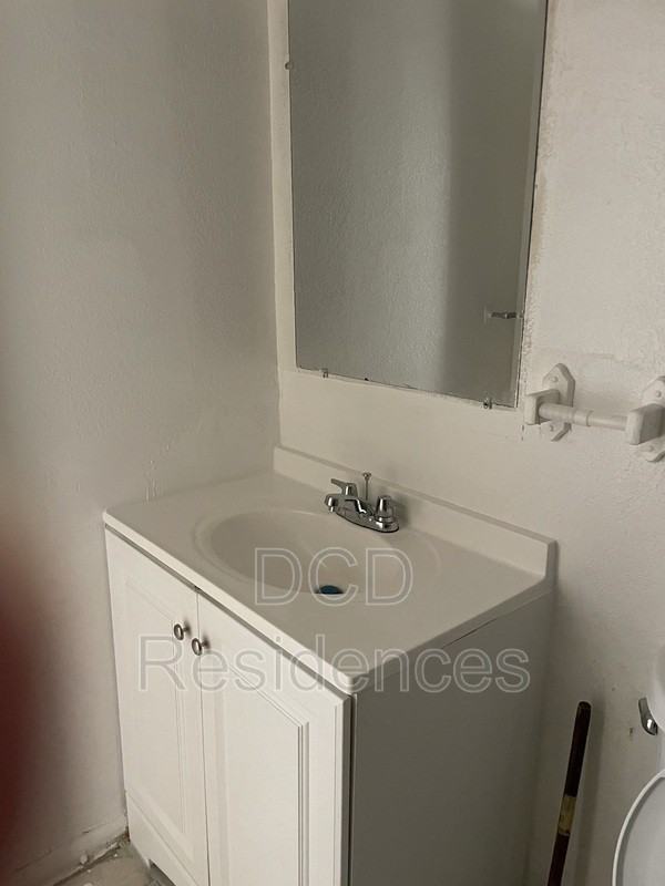 4113 E Linebaugh Ave, Tampa, FL 33617 - Photo 3 of 7
