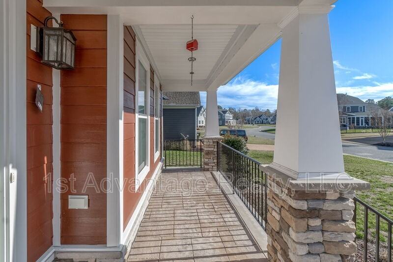 88 Alexandria Way - Photo 3 of 26