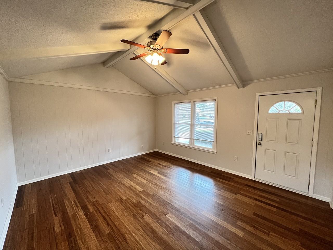 101 Gatehouse Dr - Photo 3 of 15