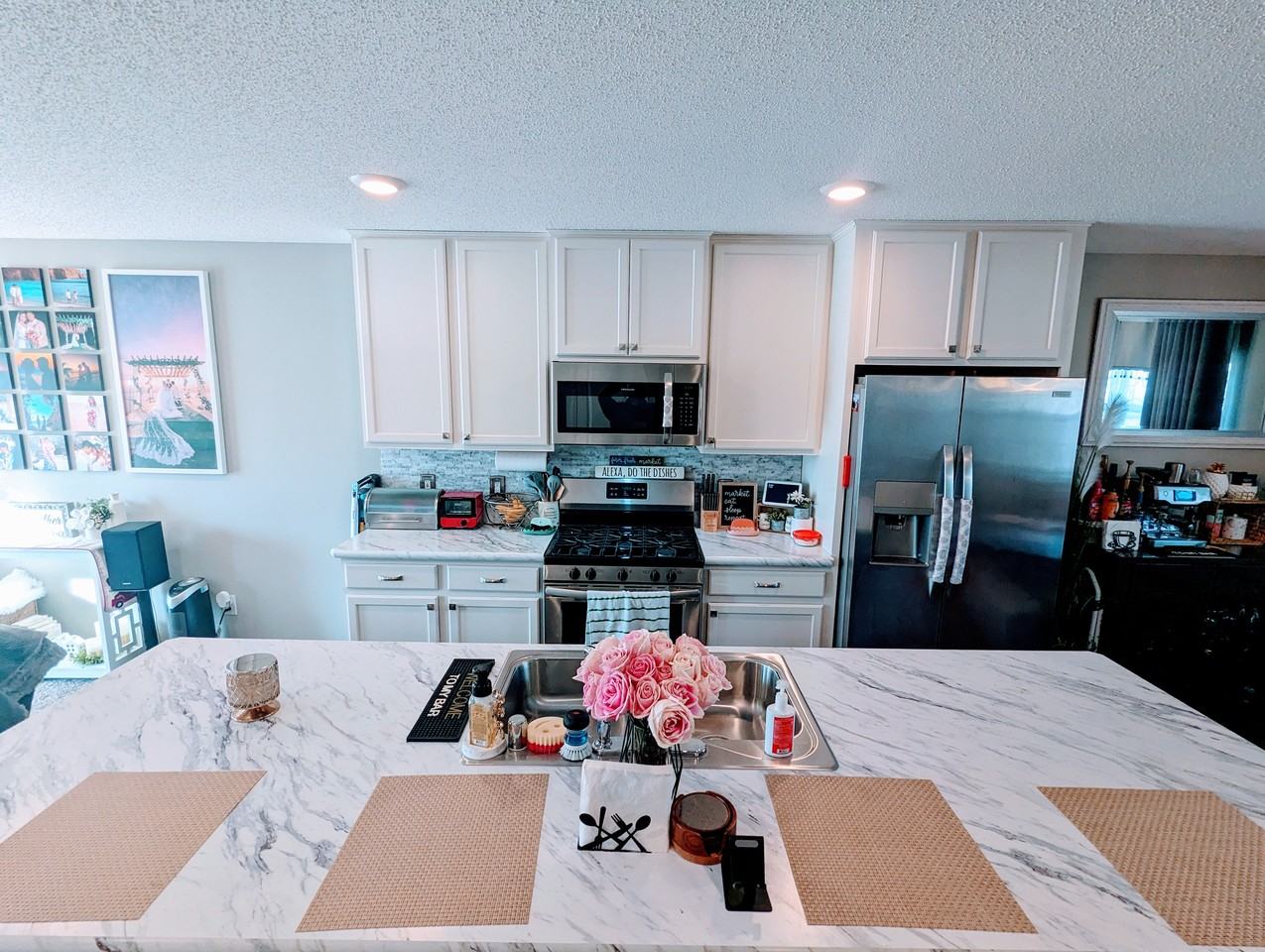 7557 Woods Edge Blvd - Photo 3 of 14