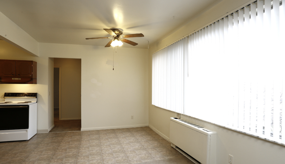 Cedar Tower - Photo 3 of 31