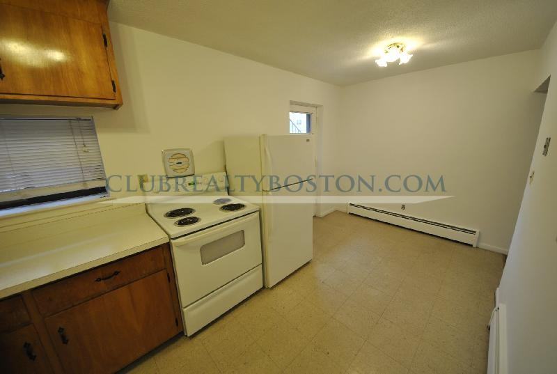 260 Grove St #3A - Photo 4 of 8