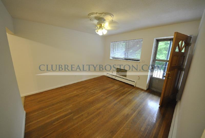 260 Grove St #3A - Photo 5 of 8