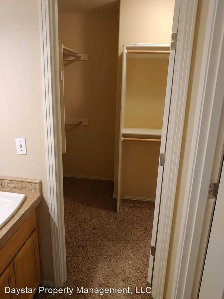 13146 Se Terra Cascade Loop - Photo 2 of 9