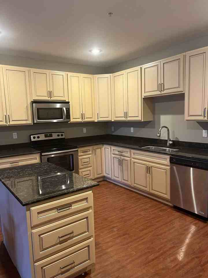7477 Lions Gate Parkway #7477 - Photo 2 of 12
