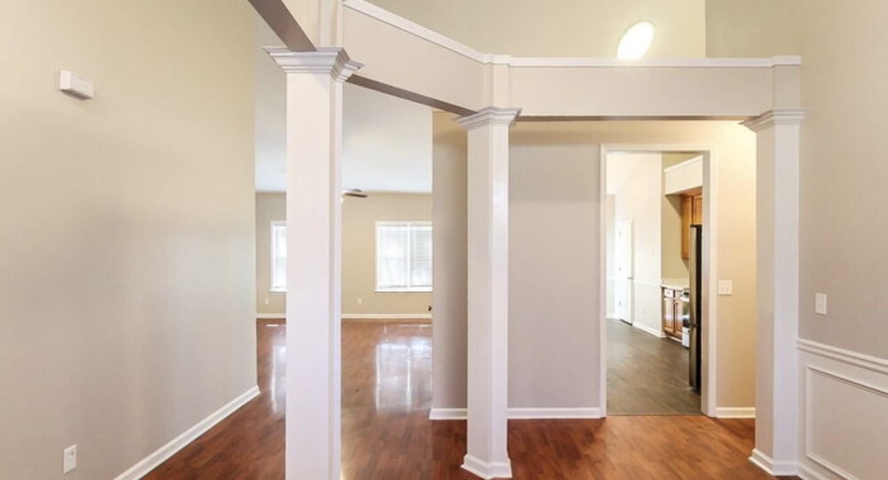 578 Reading Ct - Photo 3 of 14