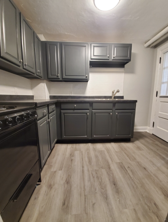 Dominion Townhomes Apartments 1694 Dominion Drive, Akron, OH 44313