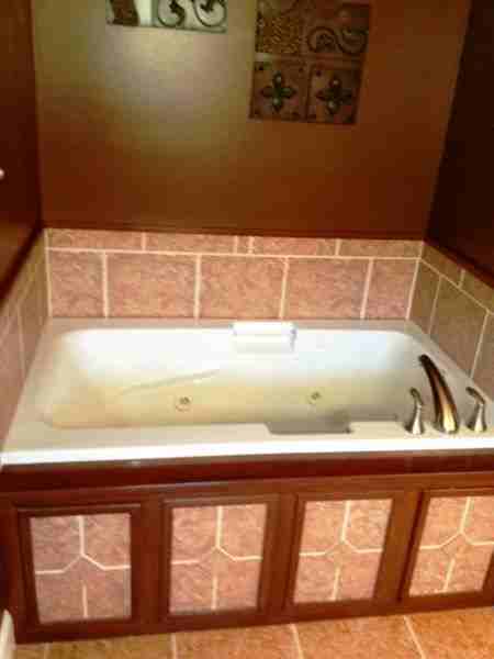 1129 Cathedral Pkwy - Photo 3 of 7