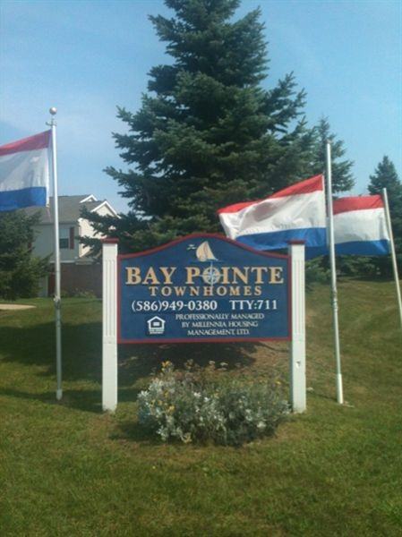 Bay Pointe Townhomes - Photo 3 of 3