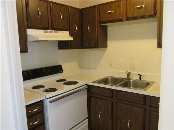 GolfView Apartments - Photo 2 of 5