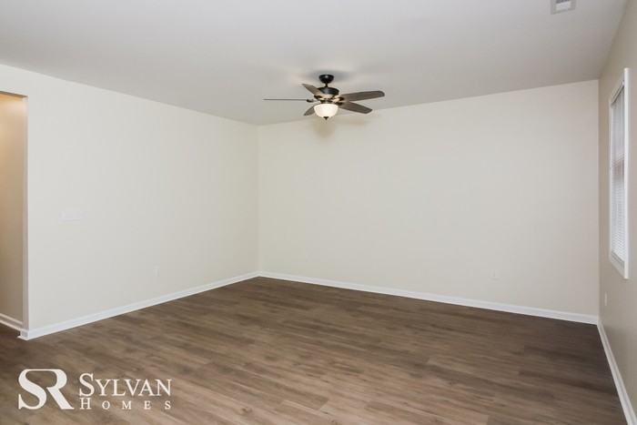 3407 E Broad Rock Rd - Photo 2 of 14