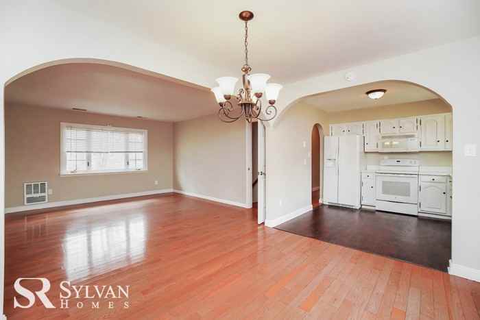 178 Hall Rd - Photo 3 of 15