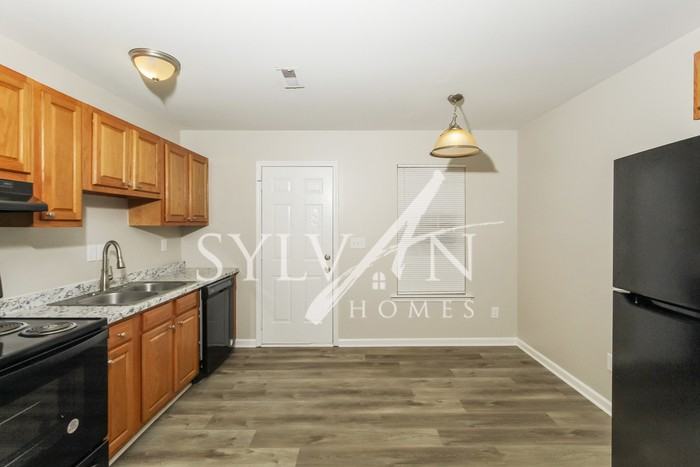 4105 Atmore St - Photo 3 of 15