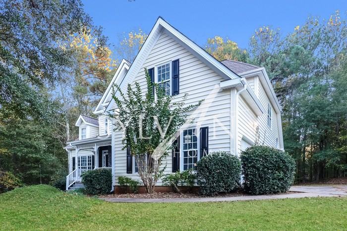 205 Lawn Market - Photo 2 of 15