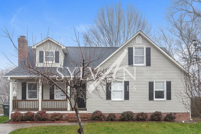113 Court Dr - Photo 2 of 16