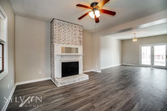 244 Smithfield St - Photo 3 of 14